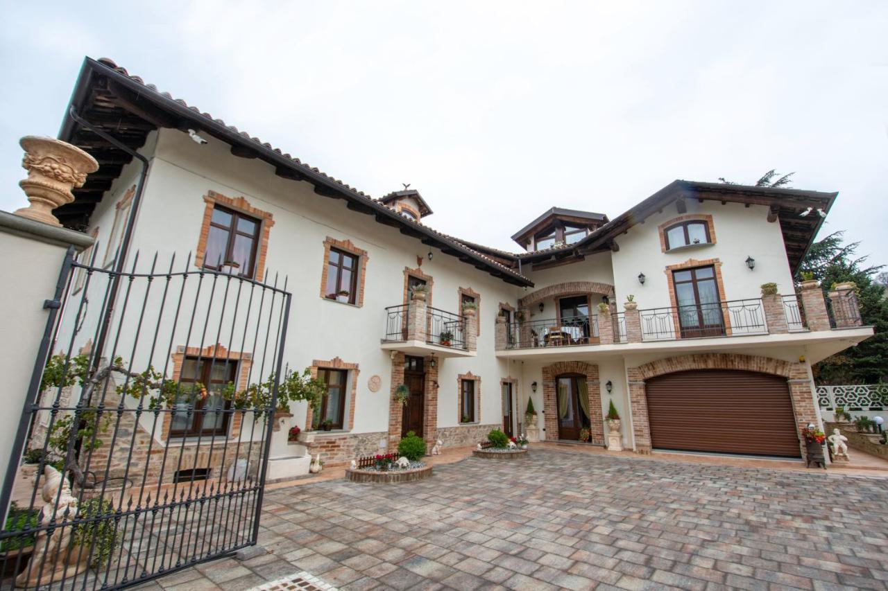 Ca Reginella B&B Diano dʼAlba Exterior foto
