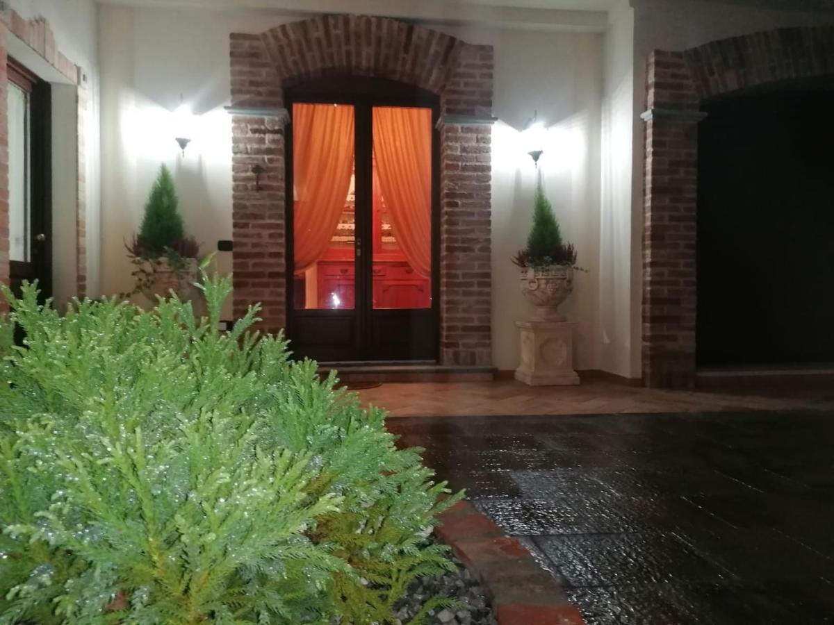 Ca Reginella B&B Diano dʼAlba Exterior foto